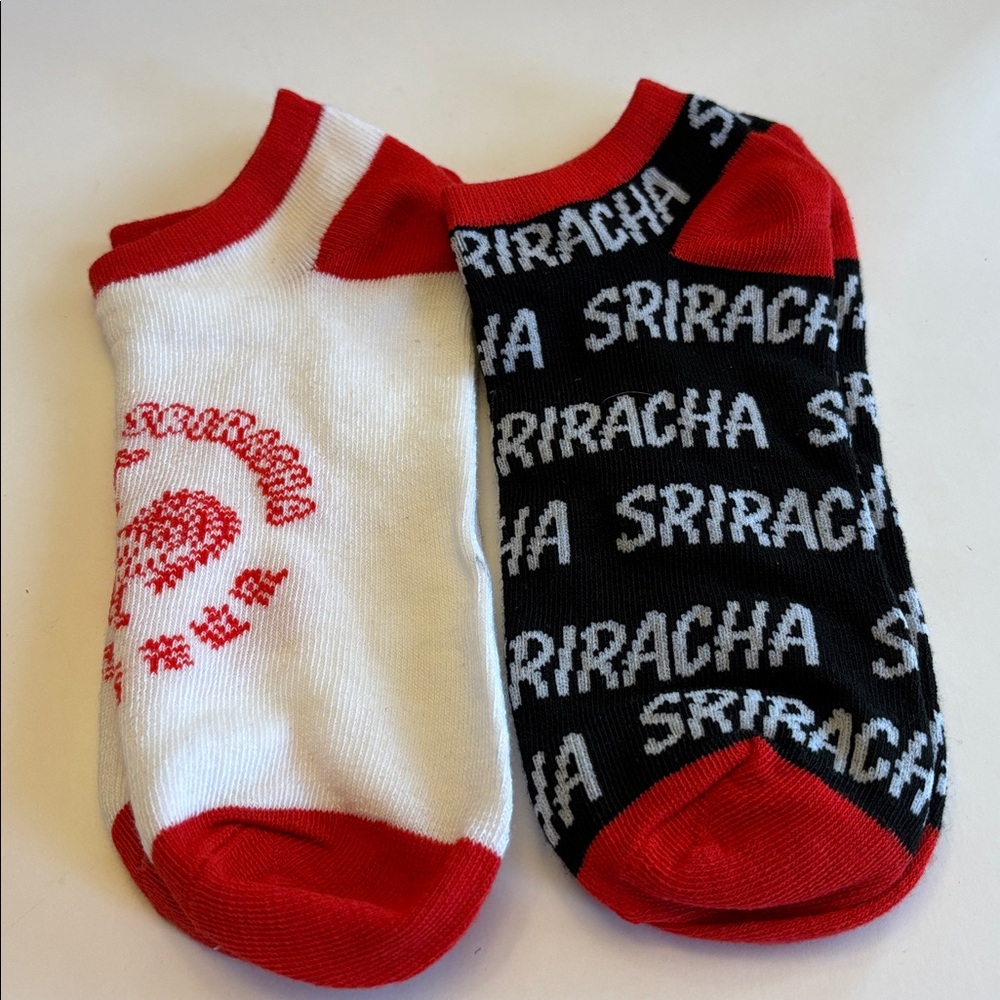 💕5/25💕Sriracha Ankle Socks - 2 Pairs